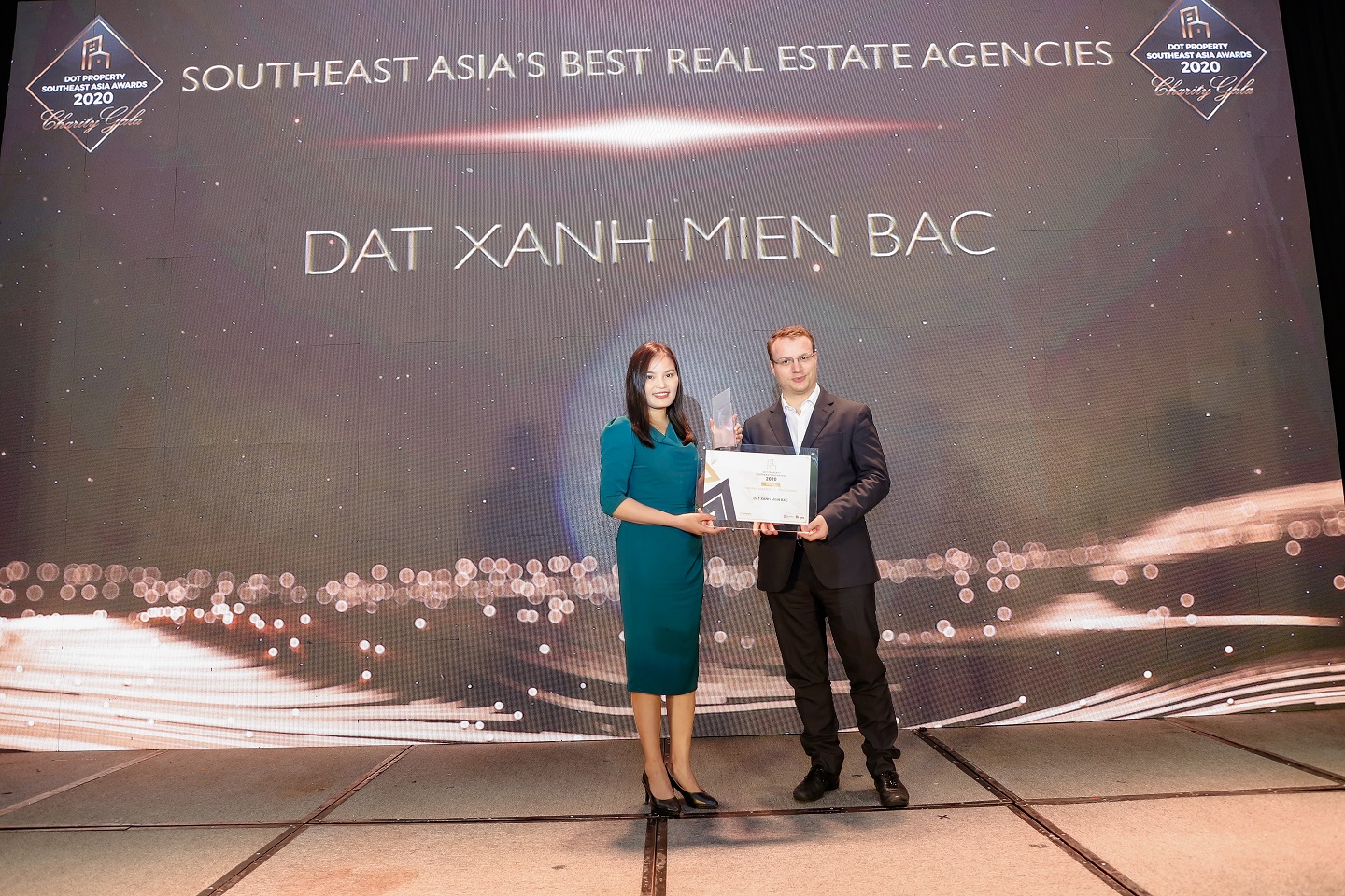 Đất Xanh Miền Bắc được vinh danh "Công ty phân phối BĐS tốt nhất Đông Nam Á"